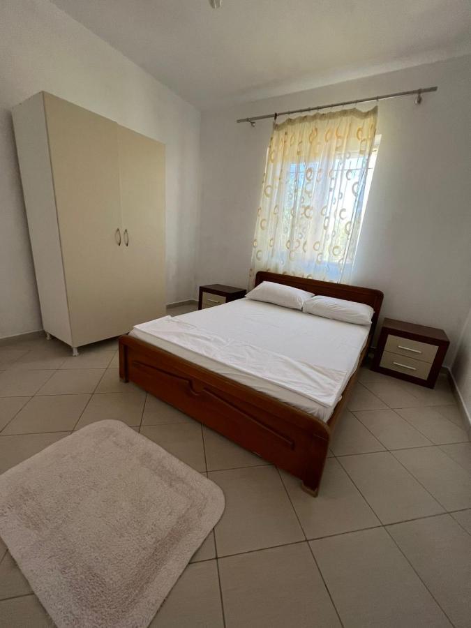 Amar Villa Sarandë Exteriör bild