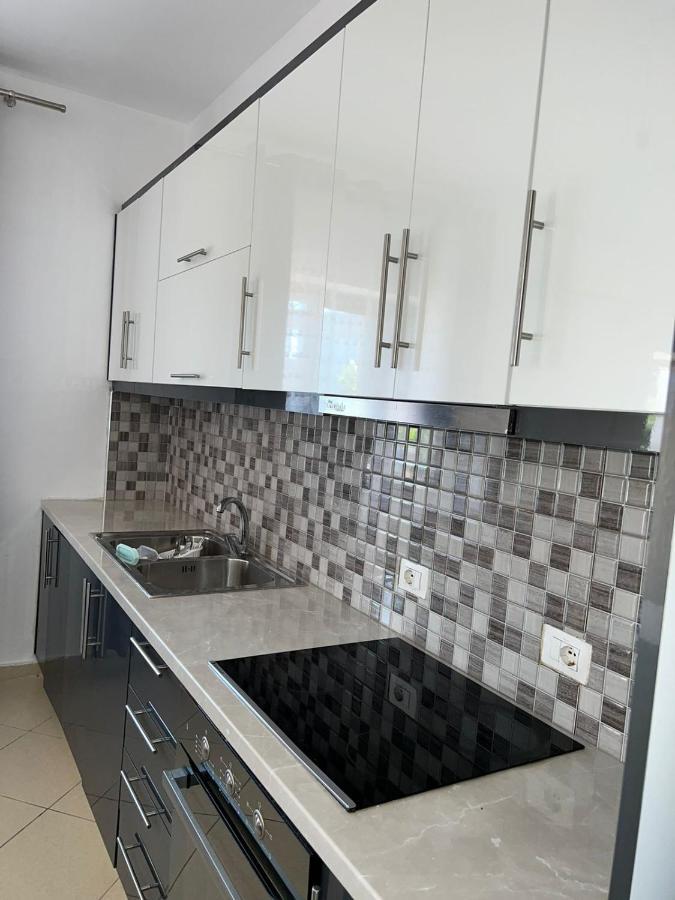 Amar Villa Sarandë Exteriör bild